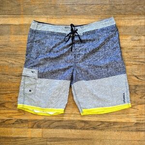 O'NEILL Men's Board Shorts/Swim Trunks - 38